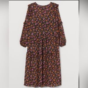 H&M Ruffle Trimmed /Calf Length/ Airy/ Ruffle Sleeve